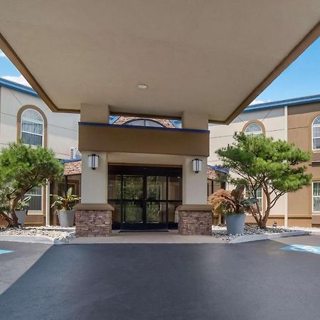 Surestay Plus Hotel By Best Western Elizabethtown Hershey Экстерьер фото