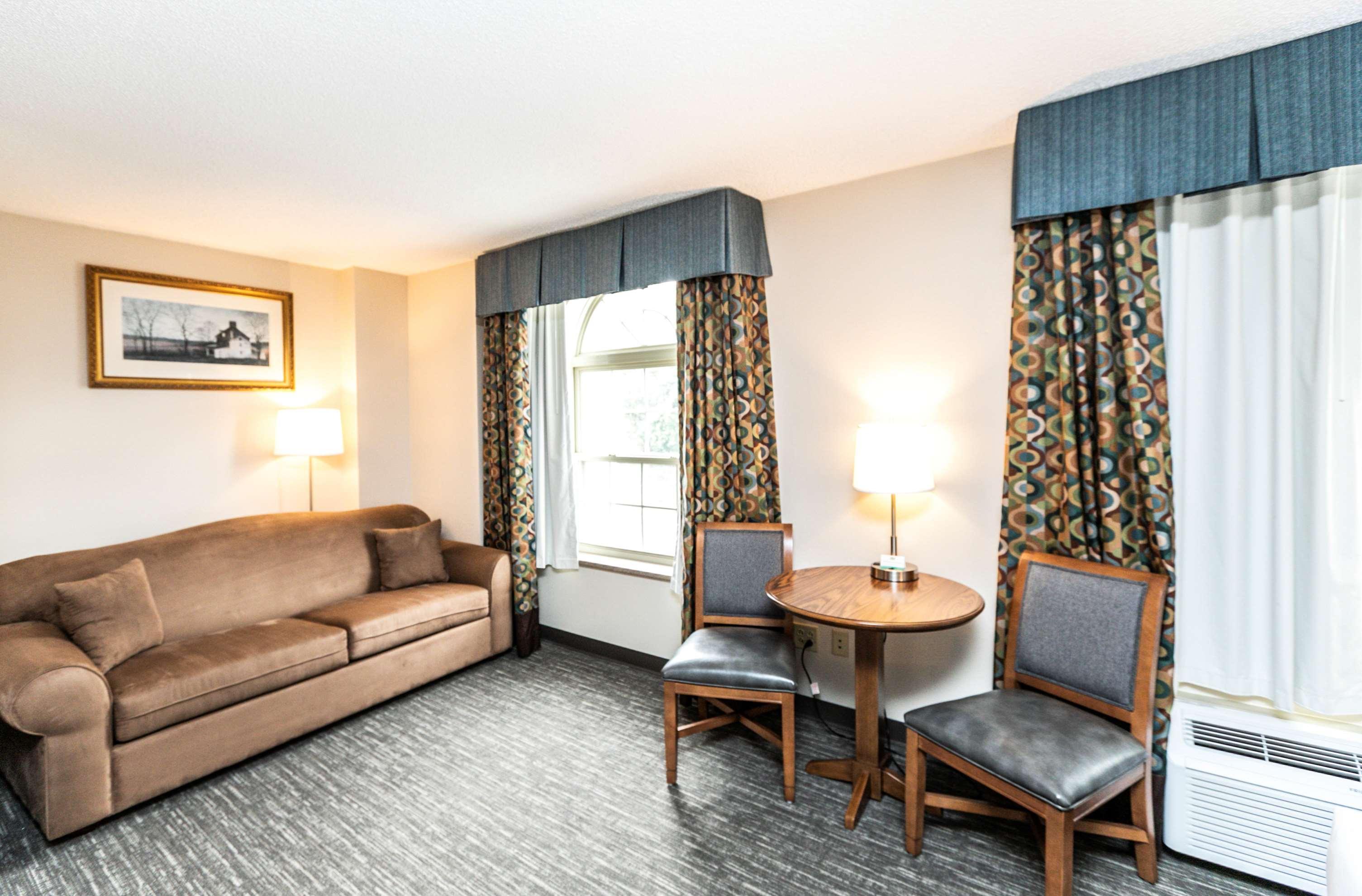 Surestay Plus Hotel By Best Western Elizabethtown Hershey Экстерьер фото