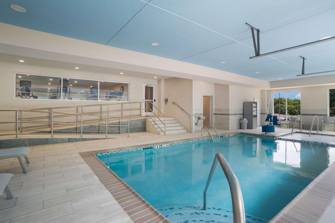 Surestay Plus Hotel By Best Western Elizabethtown Hershey Экстерьер фото