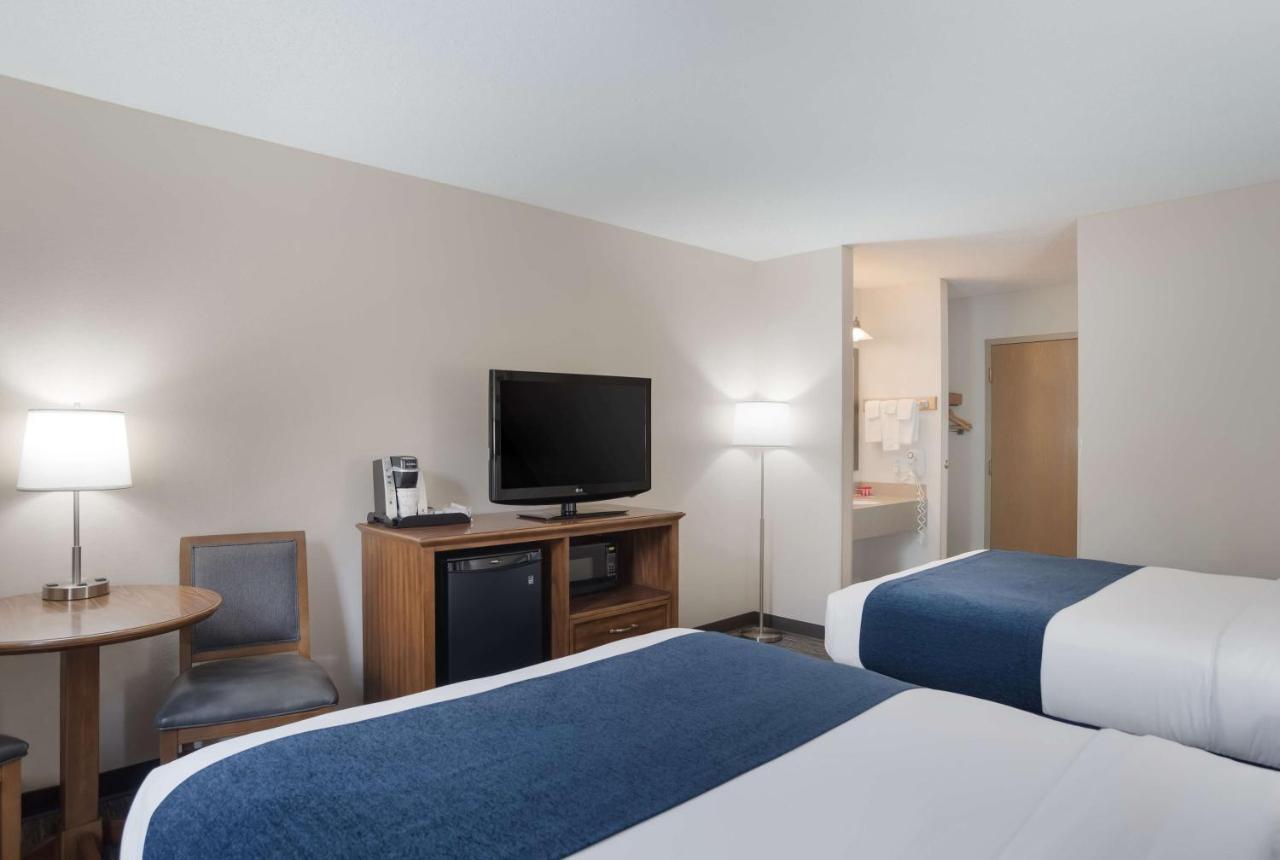 Surestay Plus Hotel By Best Western Elizabethtown Hershey Экстерьер фото